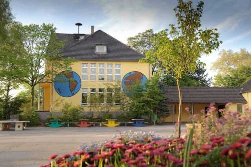Winrich-von-Kniprode-Schule